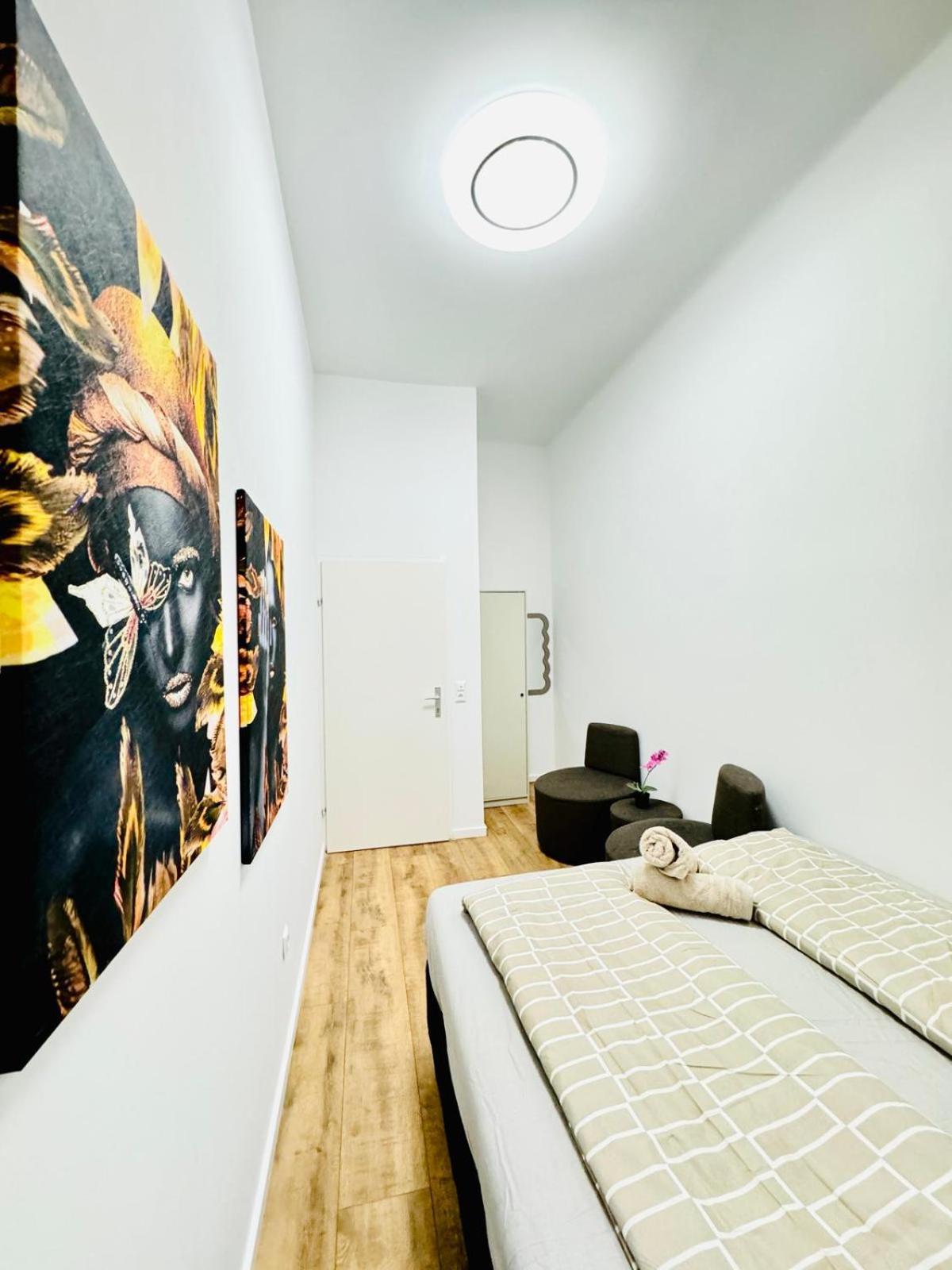 Cozy 9Br Shared Apartment, Only 12Min Walk To Augarten Viena Exterior foto